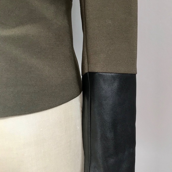 Blazer - Picture 5 of 6